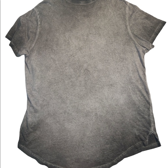 American Rag Mens Longline Tee, XXL, distressed color - Picture 2 of 3
